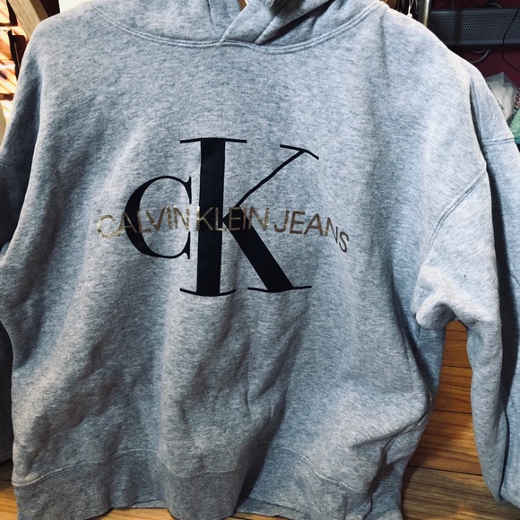 Sweater - Picture 2 of 3